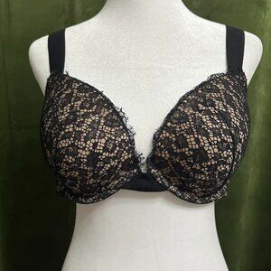 Victoria’s Secret Lace Sexy Push - Up Bra Size: 34C